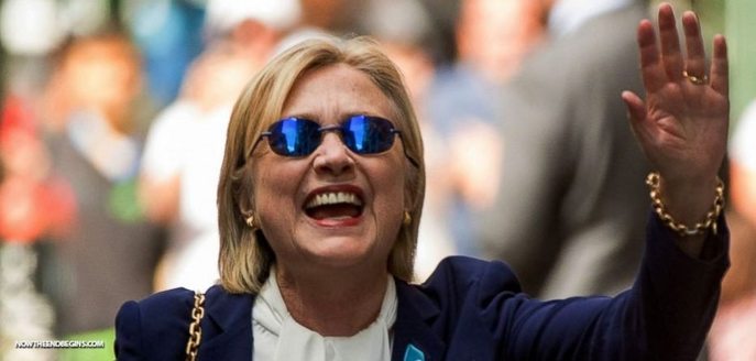 hillary-clinton-blue-glasses.jpg